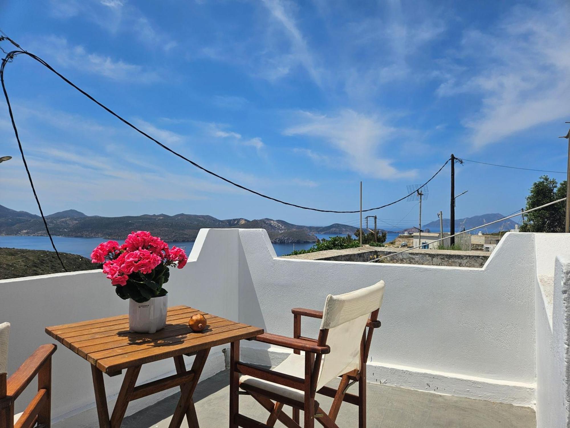 Trypiti Sea View Apartment Exterior photo